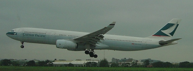 "Cathay A330"